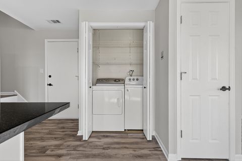 Tiny photo for 6260 S Newland Avenue #3S, Chicago, IL 60638 (MLS # 12594285)