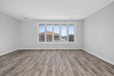 Tiny photo for 6260 S Newland Avenue #3S, Chicago, IL 60638 (MLS # 12594285)