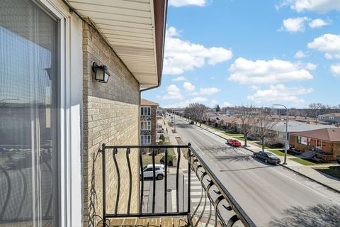 Tiny photo for 6260 S Newland Avenue #3S, Chicago, IL 60638 (MLS # 12594285)
