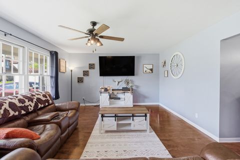 Tiny photo for 1810 W Chestnut Street, Marion, IL 62959 (MLS # 12620683)