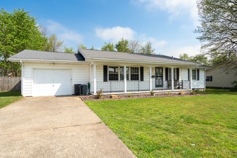 Tiny photo for 1810 W Chestnut Street, Marion, IL 62959 (MLS # 12620683)