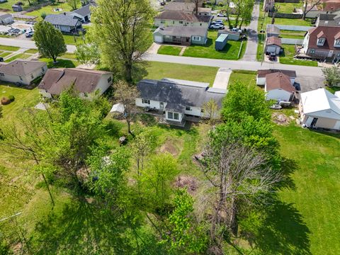 Tiny photo for 1810 W Chestnut Street, Marion, IL 62959 (MLS # 12620683)