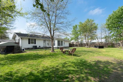 Tiny photo for 1810 W Chestnut Street, Marion, IL 62959 (MLS # 12620683)