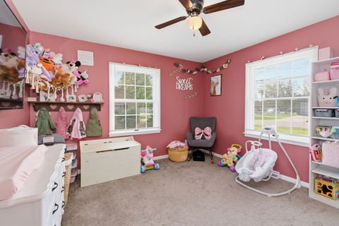 Tiny photo for 1810 W Chestnut Street, Marion, IL 62959 (MLS # 12620683)