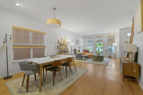 Tiny photo for 335 W Evergreen Avenue, Chicago, IL 60610 (MLS # 12579383)