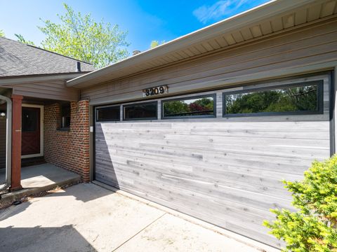 Tiny photo for Peoria, IL 61615 (MLS # 12621129)