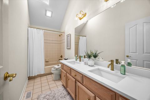 Tiny photo for 1692 Sauk Drive, Batavia, IL 60510 (MLS # 12622360)