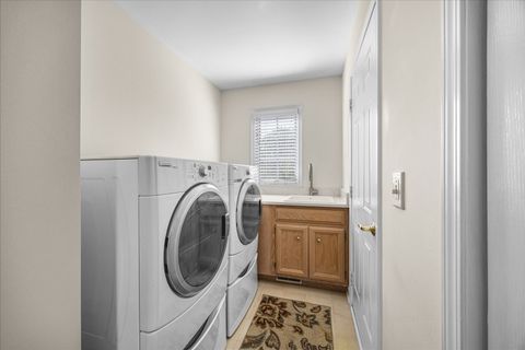 Tiny photo for 1692 Sauk Drive, Batavia, IL 60510 (MLS # 12622360)