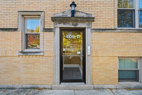 Tiny photo for 4109 W Eastwood Avenue #2, Chicago, IL 60630 (MLS # 12520752)