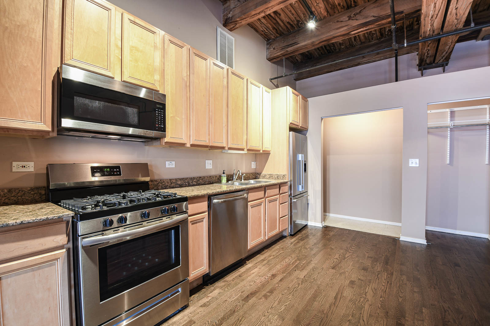 625 W JACKSON Boulevard 713