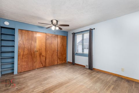 Tiny photo for 319 Railroad Avenue, Ottawa, IL 61350 (MLS # 12610077)