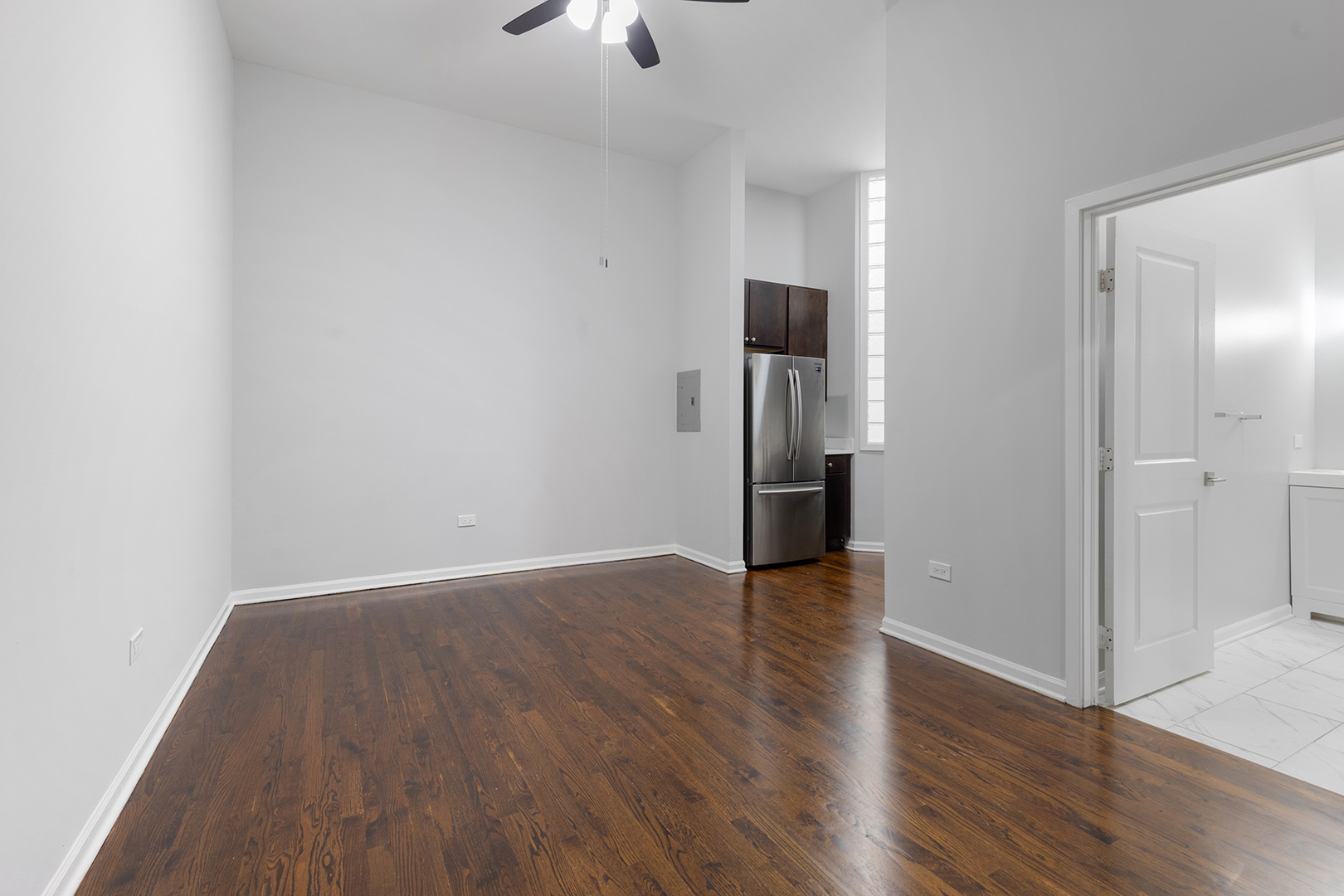 1625 W Howard Avenue 218