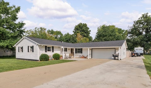Tiny photo for 4 Cherry Lane, Villa Grove, IL 61956 (MLS # 12754801)