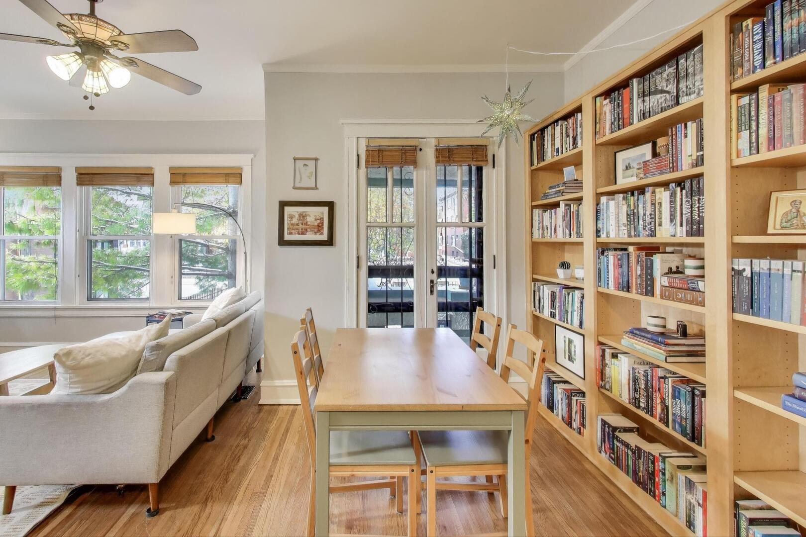 140 N Ridgeland Avenue 1S