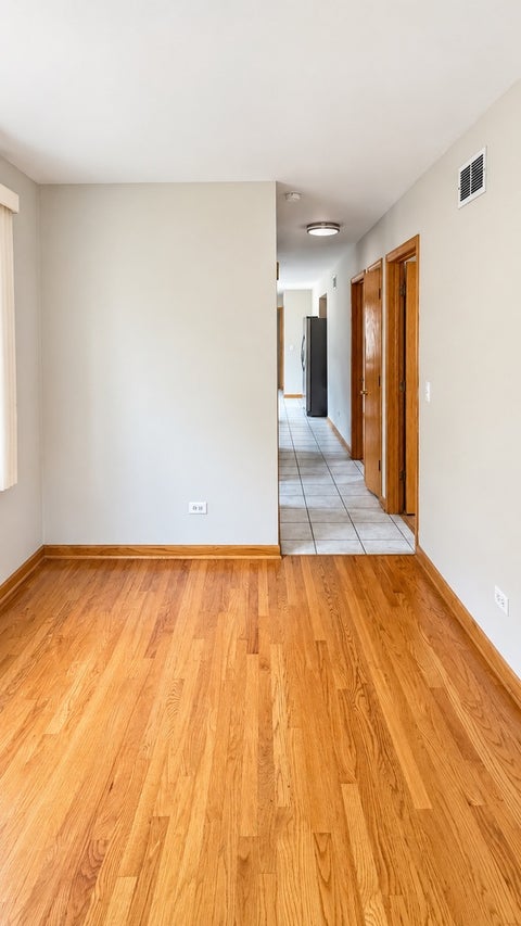 Tiny photo for 5203 W Carmen Avenue, Chicago, IL 60630 (MLS # 12768228)