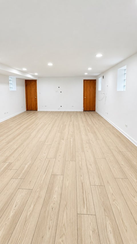 Tiny photo for 5203 W Carmen Avenue, Chicago, IL 60630 (MLS # 12768228)