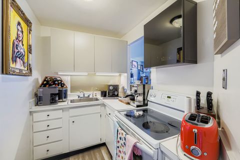 Tiny photo for 5415 N SHERIDAN Road #5203, Chicago, IL 60640 (MLS # 12466110)