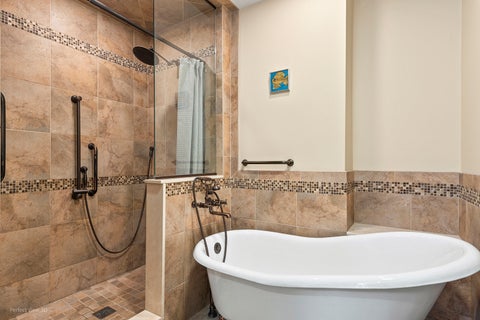 Tiny photo for 5217 Willow Court, Gurnee, IL 60031 (MLS # 12776684)