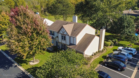 Tiny photo for 5217 Willow Court, Gurnee, IL 60031 (MLS # 12776684)