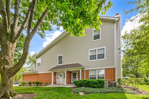 Tiny photo for Roselle, IL 60172 (MLS # 12650071)