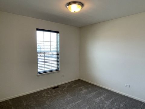 Tiny photo for 2009 Mayfair Drive, Island Lake, IL 60042 (MLS # 12602681)