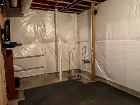 Tiny photo for 2009 Mayfair Drive, Island Lake, IL 60042 (MLS # 12602681)