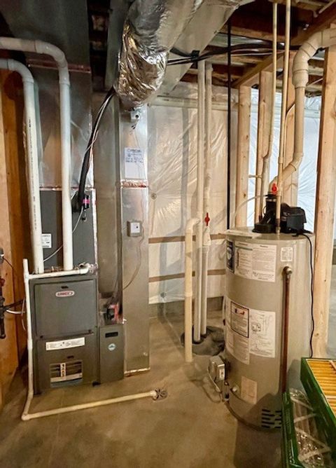 Tiny photo for 2009 Mayfair Drive, Island Lake, IL 60042 (MLS # 12602681)