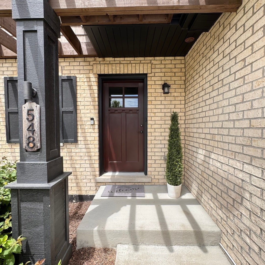 548 Mihelich Lane