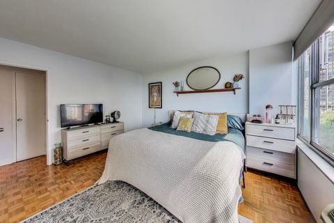 Tiny photo for 1000 N Lake Shore Drive #804, Chicago, IL 60611 (MLS # 12468330)