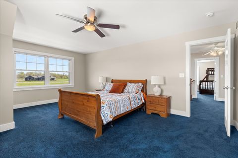 Tiny photo for 12 Waterside Way, Ottawa, IL 61350 (MLS # 12602530)