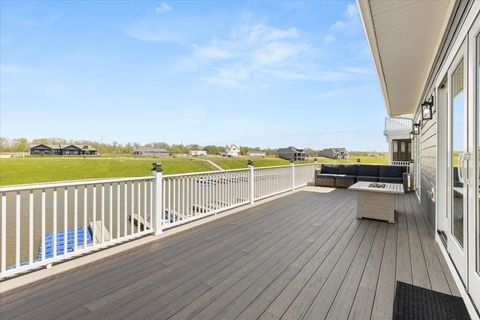 Tiny photo for 12 Waterside Way, Ottawa, IL 61350 (MLS # 12602530)