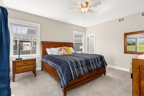 Tiny photo for 12 Waterside Way, Ottawa, IL 61350 (MLS # 12602530)