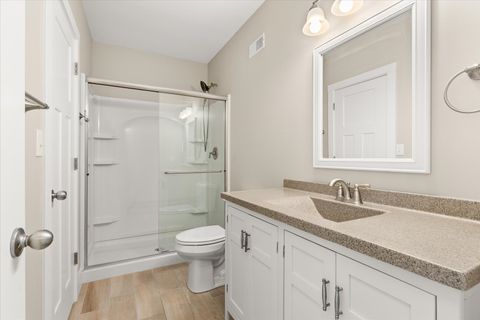 Tiny photo for 12 Waterside Way, Ottawa, IL 61350 (MLS # 12602530)