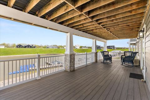 Tiny photo for 12 Waterside Way, Ottawa, IL 61350 (MLS # 12602530)