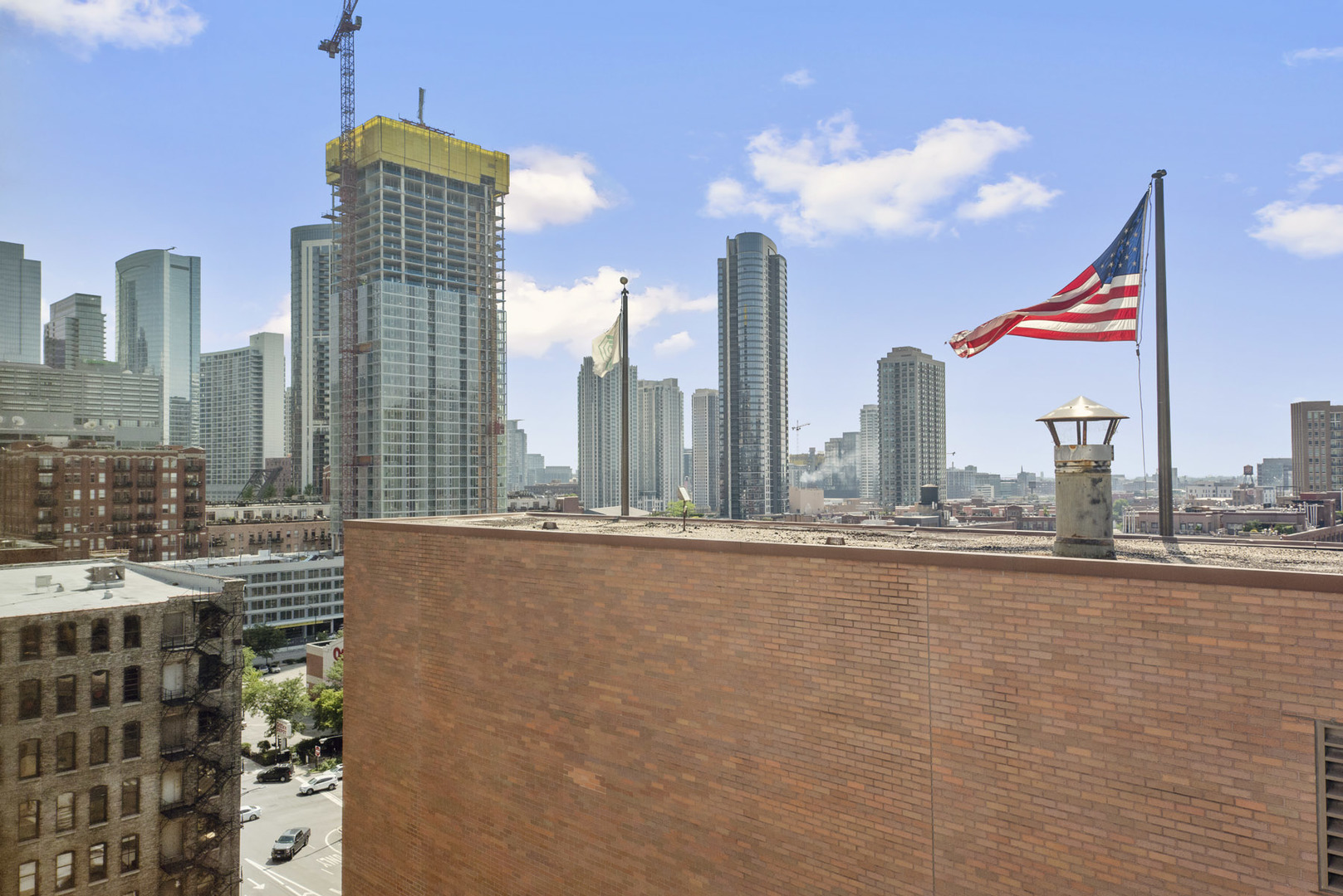 630 N FRANKLIN Street 1120