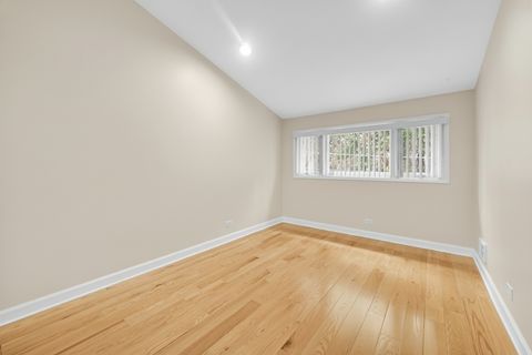 Tiny photo for 9454 Meadow Lane, Des Plaines, IL 60016 (MLS # 12479262)