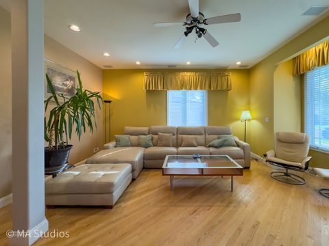 Tiny photo for 9237 Mason Avenue, Morton Grove, IL 60053 (MLS # 12506886)