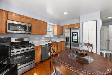 Tiny photo for 5302 Foxwood Court, Plainfield, IL 60586 (MLS # 12479327)