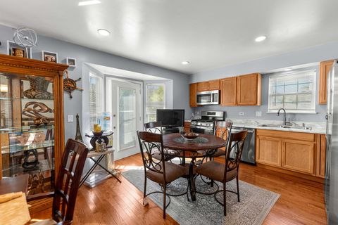 Tiny photo for 5302 Foxwood Court, Plainfield, IL 60586 (MLS # 12479327)