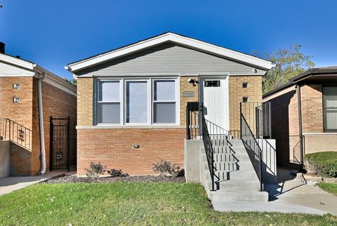 Photo of 9322 S Euclid Avenue, Chicago, IL 60617 (MLS # 12572490)