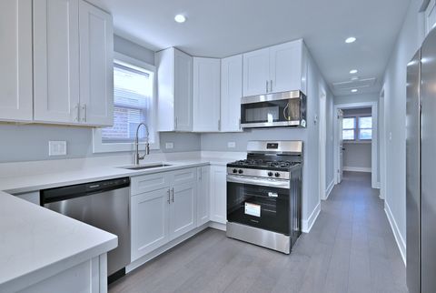 Tiny photo for 9322 S Euclid Avenue, Chicago, IL 60617 (MLS # 12572490)