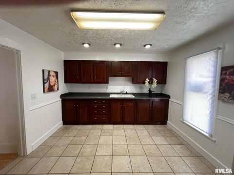 Tiny photo for 318 E 10TH Street, Kewanee, IL 61443 (MLS # QC4269006)