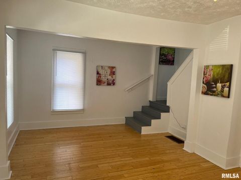 Tiny photo for 318 E 10TH Street, Kewanee, IL 61443 (MLS # QC4269006)