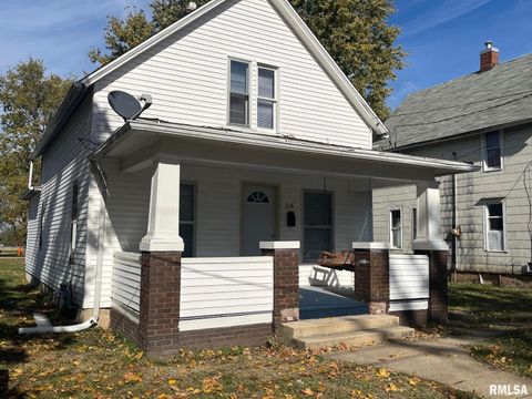 Tiny photo for 318 E 10TH Street, Kewanee, IL 61443 (MLS # QC4269006)