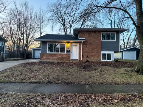 Photo of 305 WINNEBAGO Street, Park Forest, IL 60466 (MLS # 12556320)