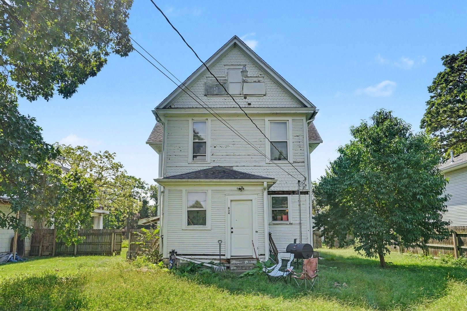 634 E 13th Street
