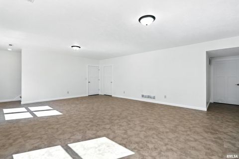 Tiny photo for 3303 VALLEY Drive, Geneseo, IL 61254 (MLS # QC4266756)