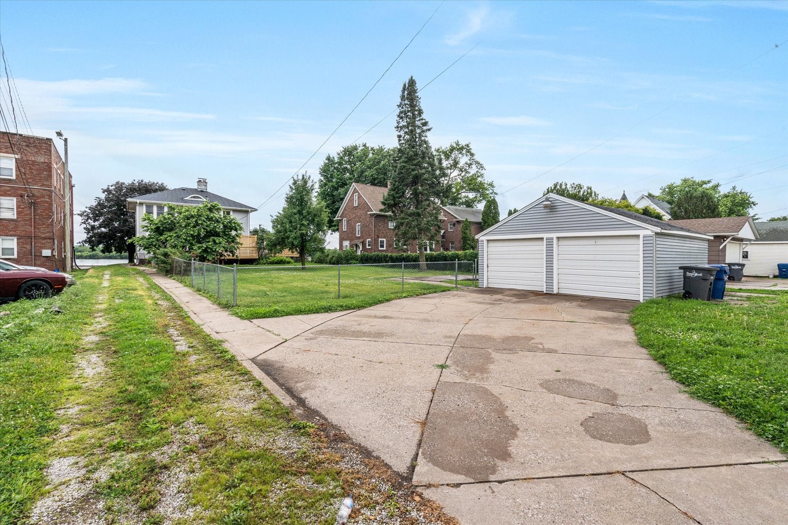 732 River Drive