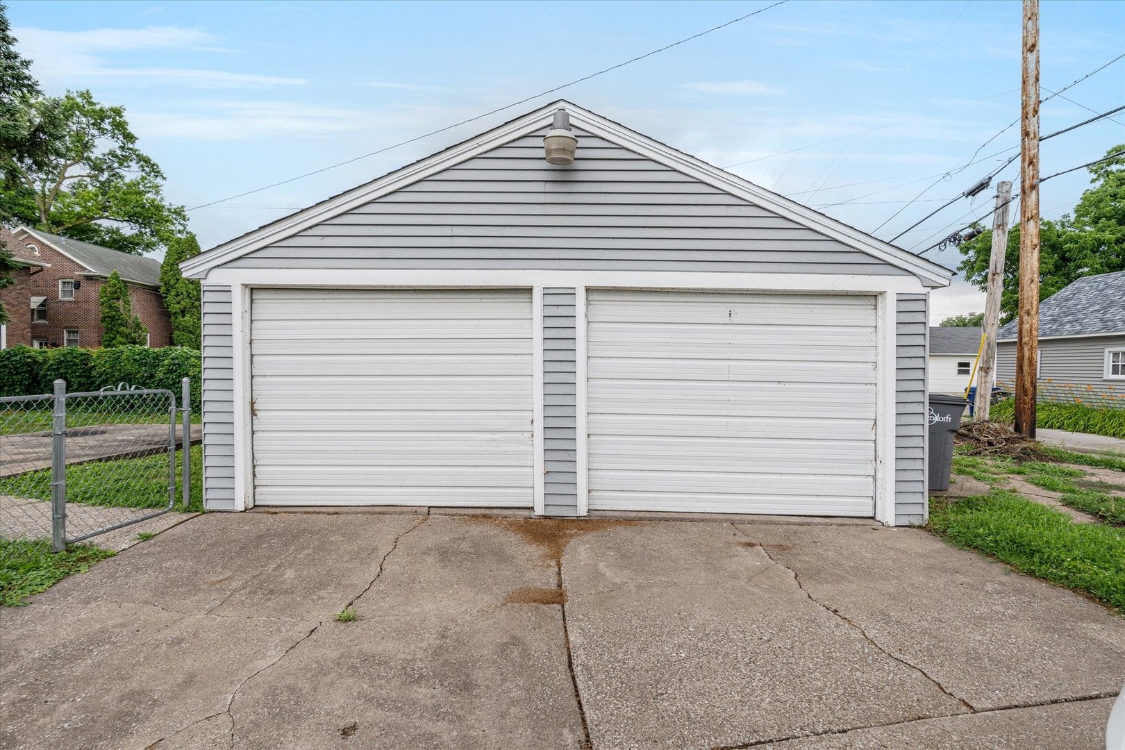 732 River Drive