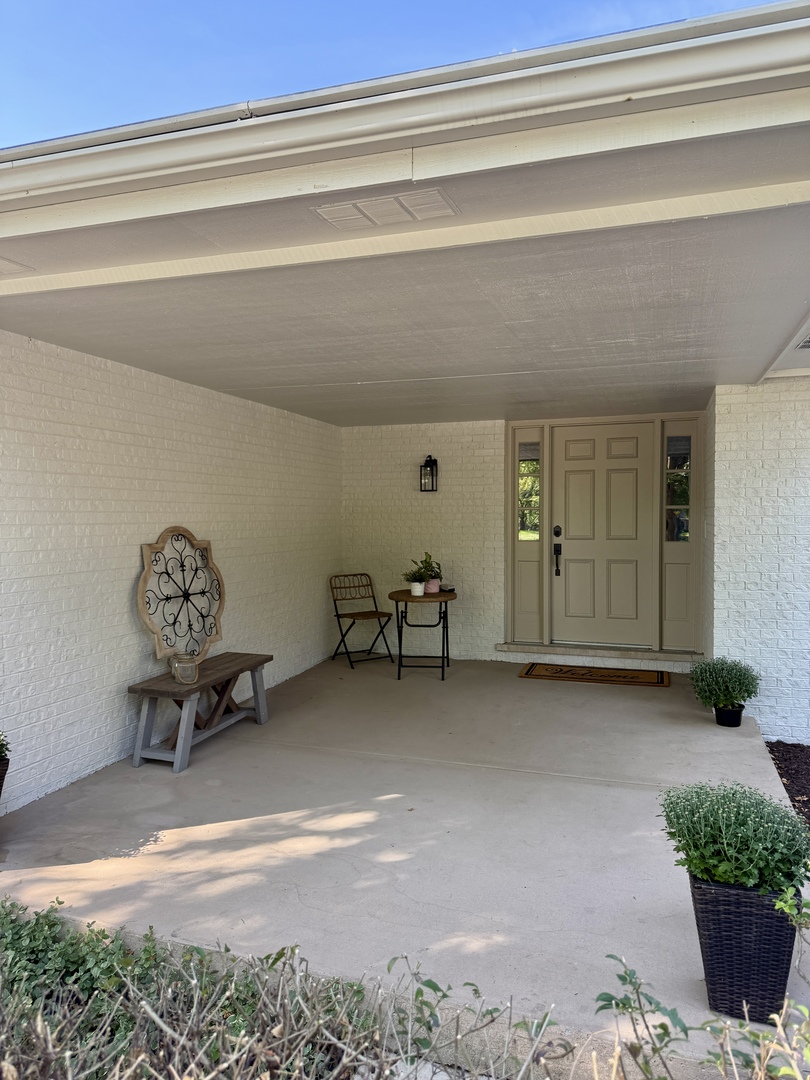 2400 Shasta Drive